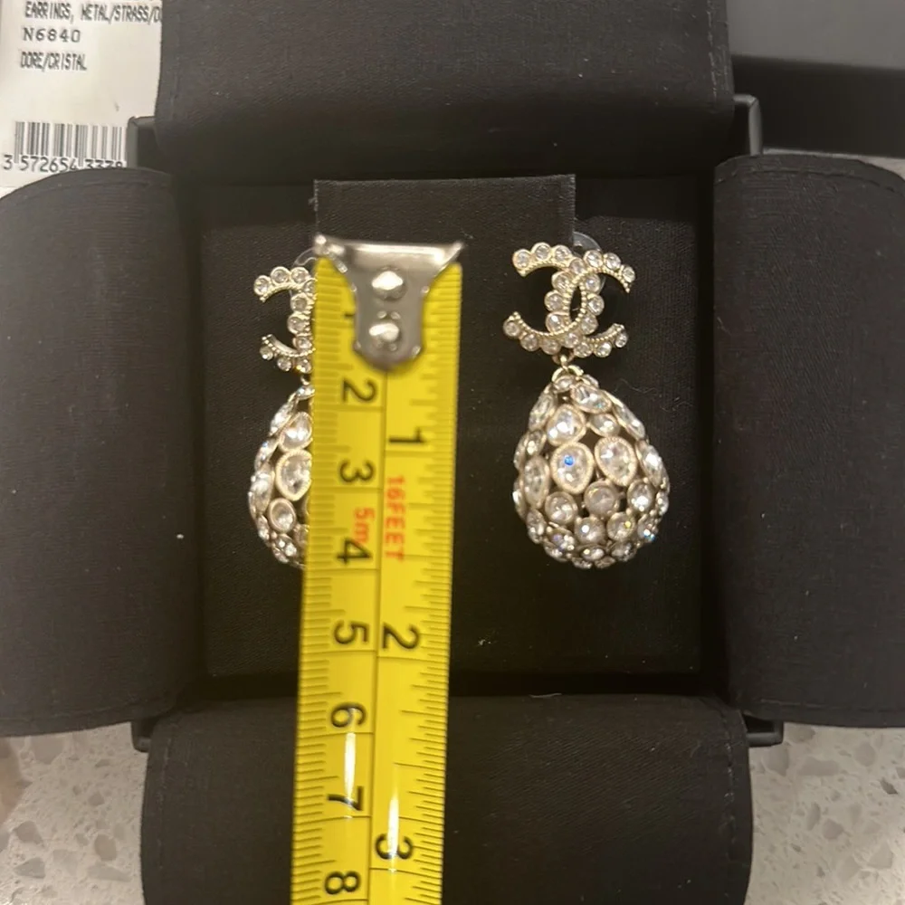 Full Set Chanel Strass CC earings with egg shape drop RARE